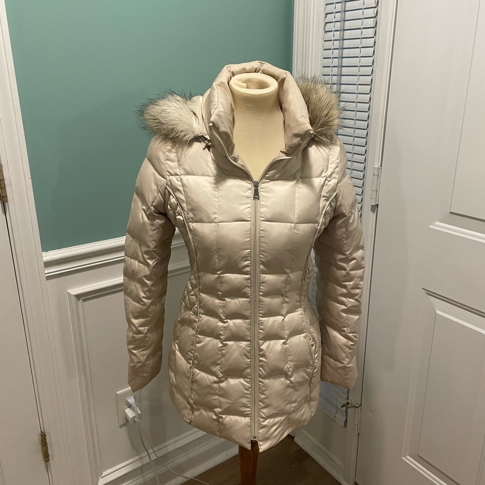 MODA International Cream Puffer Zip Jacket XS